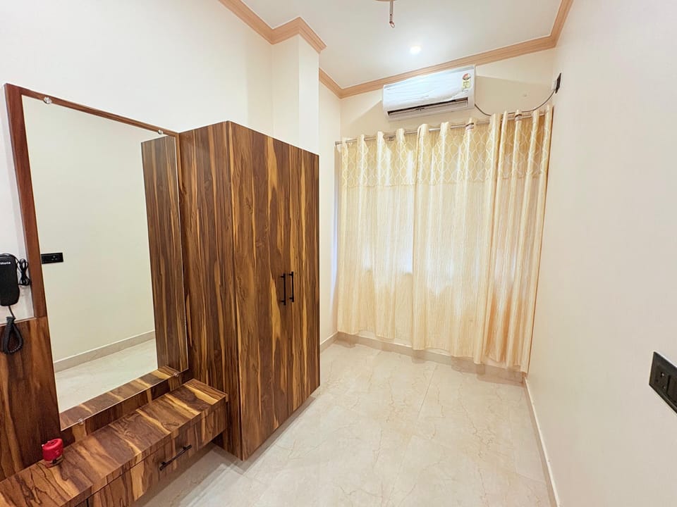 Superior Double Room, City View | Soundproofing, free WiFi