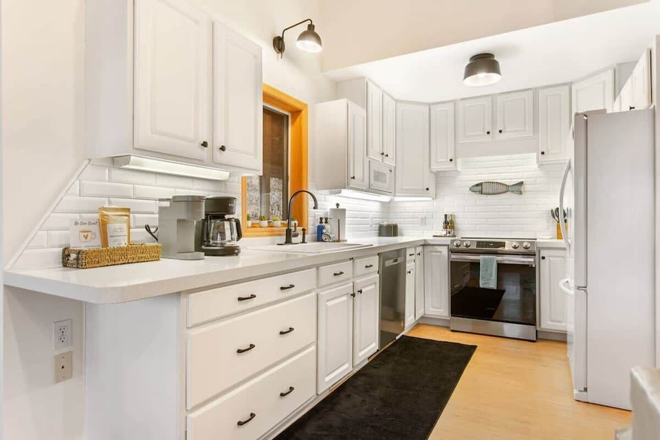 Chef's gourmet kitchen