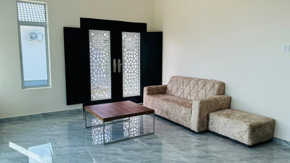 Suite, 3 Bedrooms | WiFi (free), bed sheets