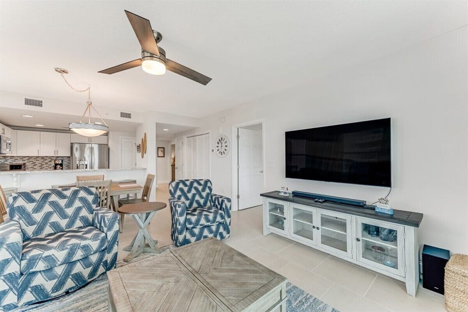 Gather around to watch some TV in this charming living room