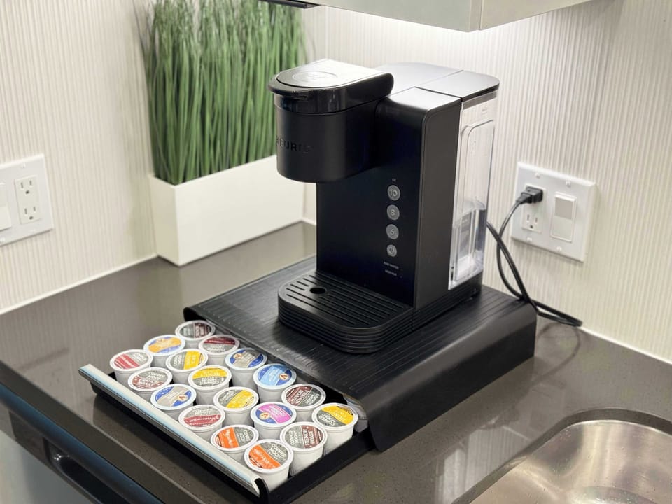 Start your mornings right — fresh coffee at your fingertips.