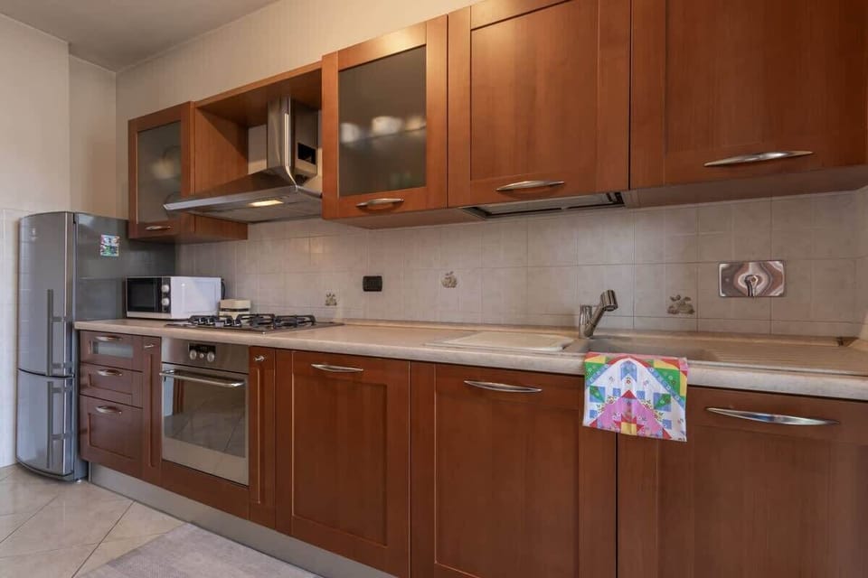 living and fully equipped kitchen