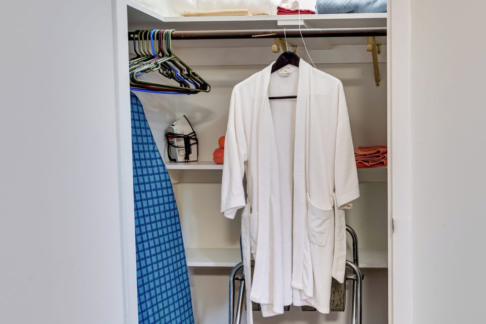 Apartment (0 Bedroom) | Interior