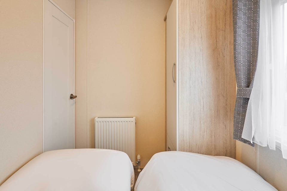 Deer View Lodge, Pickering - Host & Stay