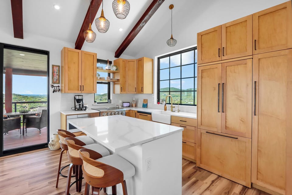 Spacious kitchen with luxury finishes