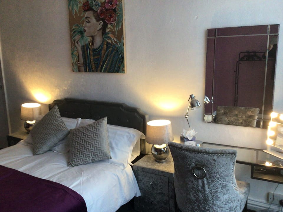 Deluxe Double Room, City View | Free WiFi, bed sheets