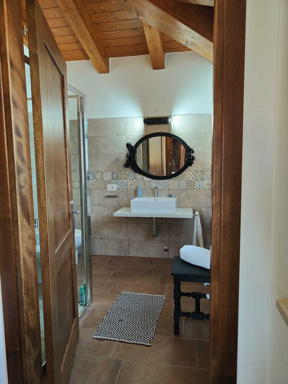 Deluxe Double Room, Patio, Sea View | Bathroom | Free toiletries, hair dryer, bidet, towels