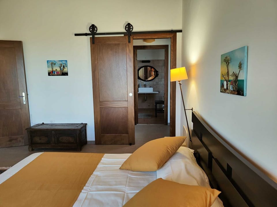 Deluxe Double Room, Patio, Sea View | Free WiFi