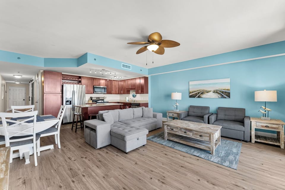 33-web-or-mls-9902 S Thomas Dr 1314-12