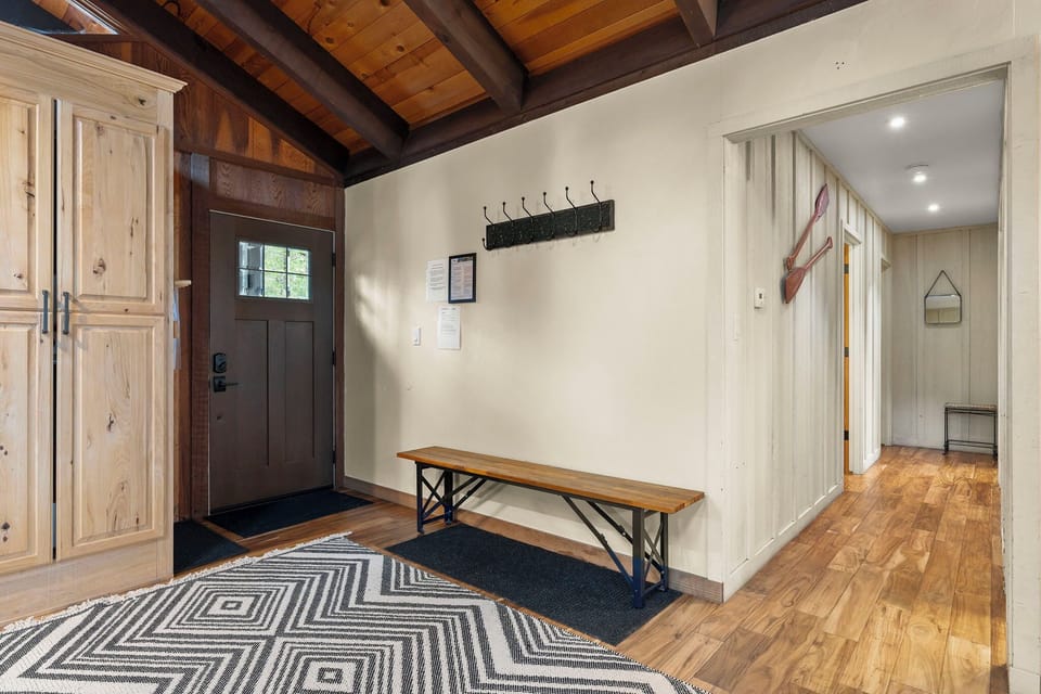 Entry - Timberwood Cabin