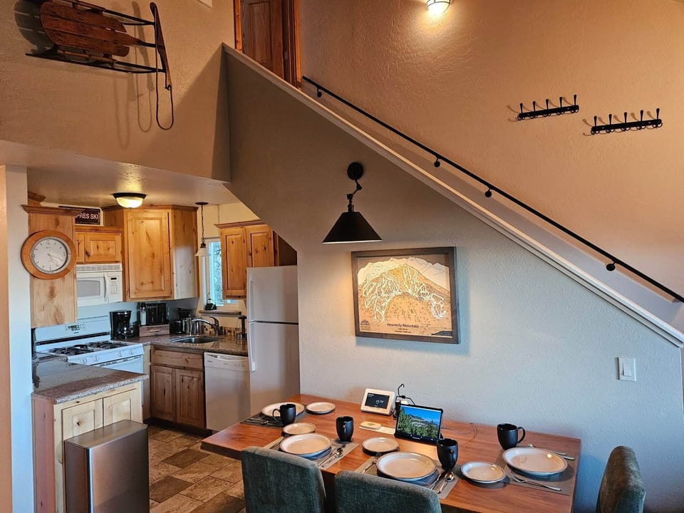 Kitchen/Dining