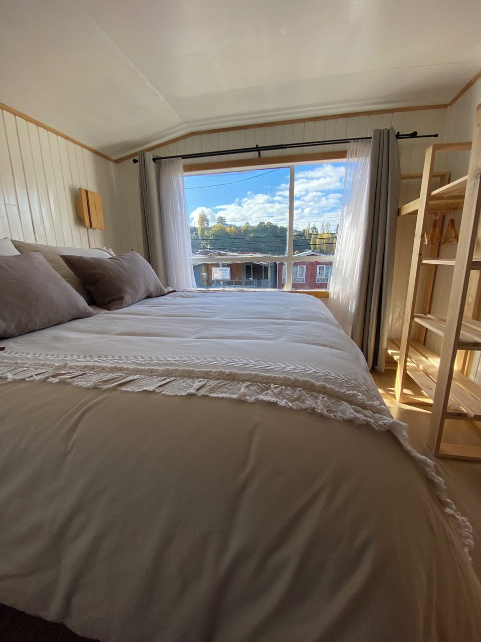 Double Room, Partial Sea View | Laptop workspace, free WiFi