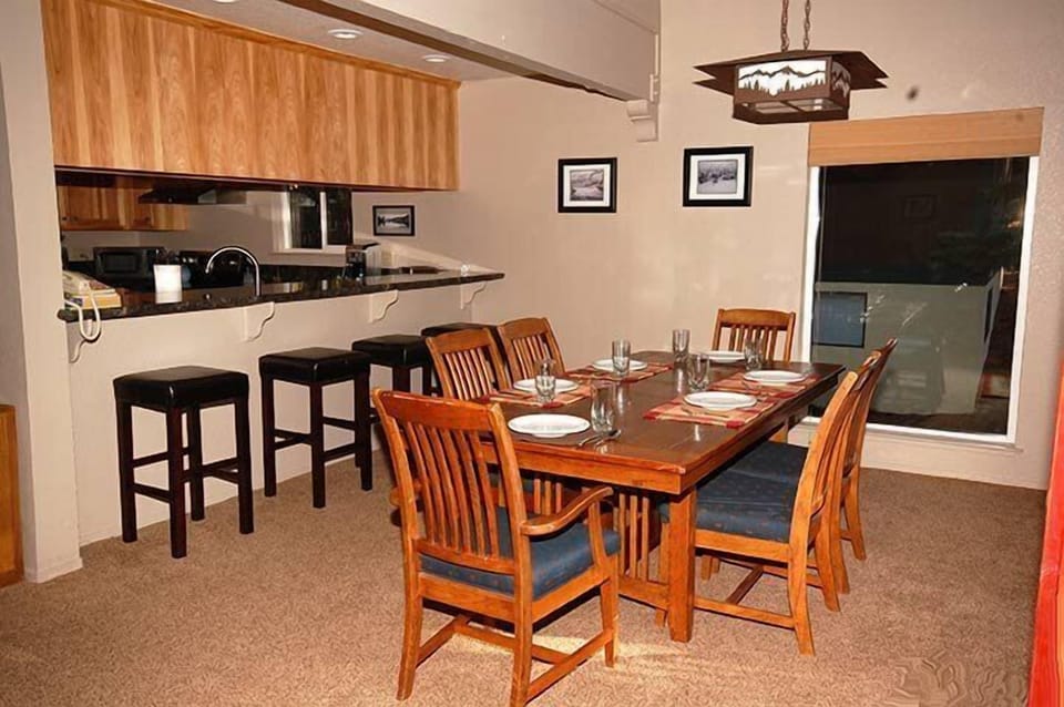 Dining Area and Counter Seating