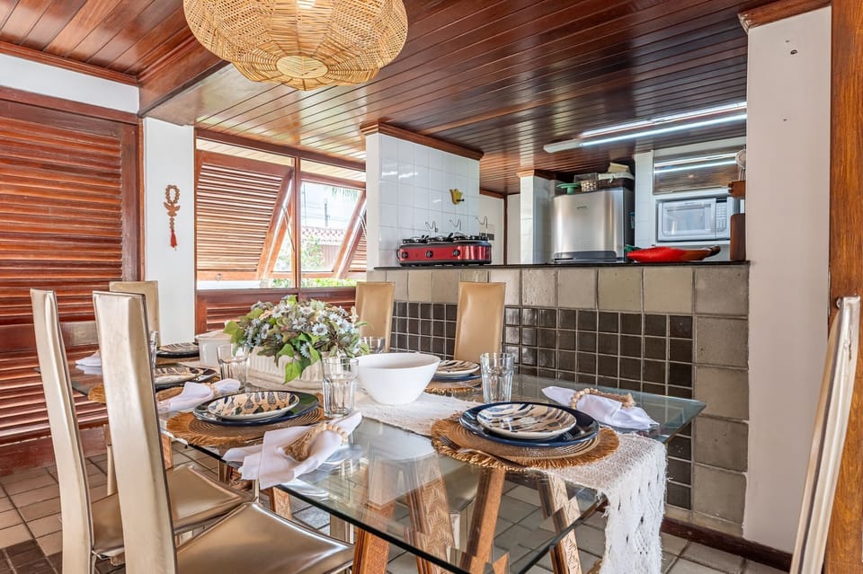 Villa | Dining