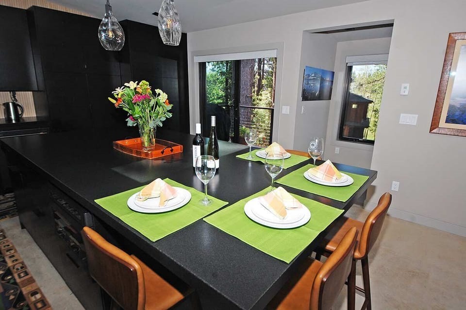 Counter Seating