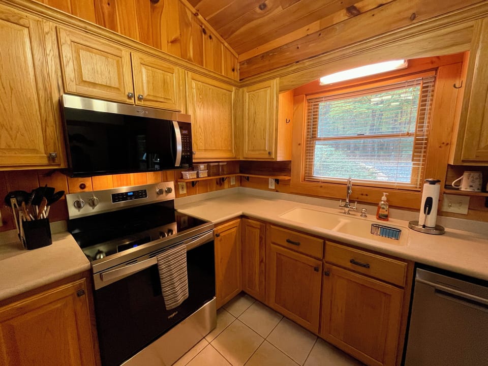 Kitchen, Additional View