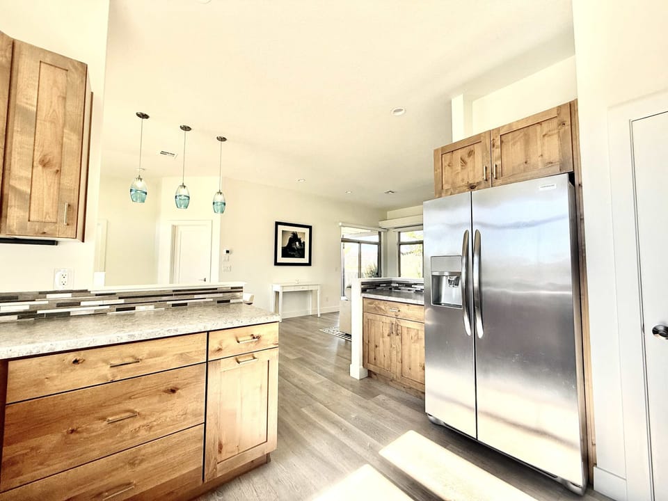 With top of the line appliances and plenty of counter space, the kitchen has everything you need.