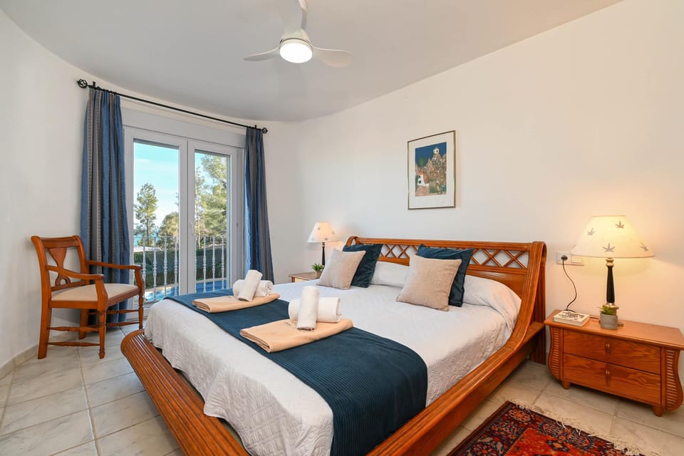 Serena Vista 6 pax - 15