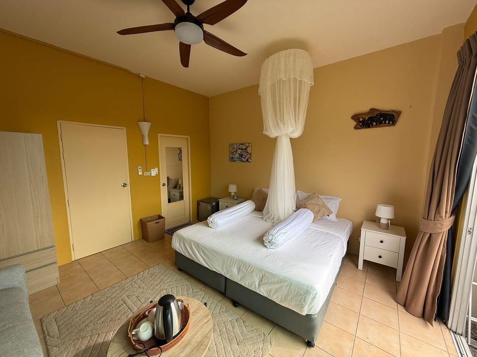 Deluxe Double Room, Balcony, Mountain View | Blackout drapes, iron/ironing board, free WiFi