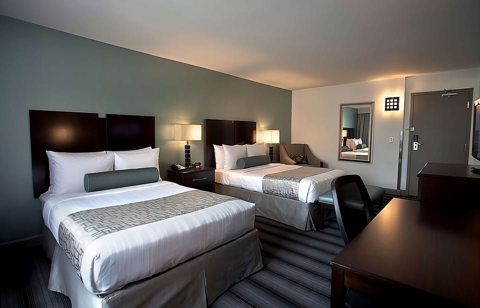 Unit with 2 Double beds