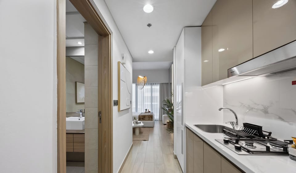 Standard Apartment, City View | Private kitchen | Electric kettle