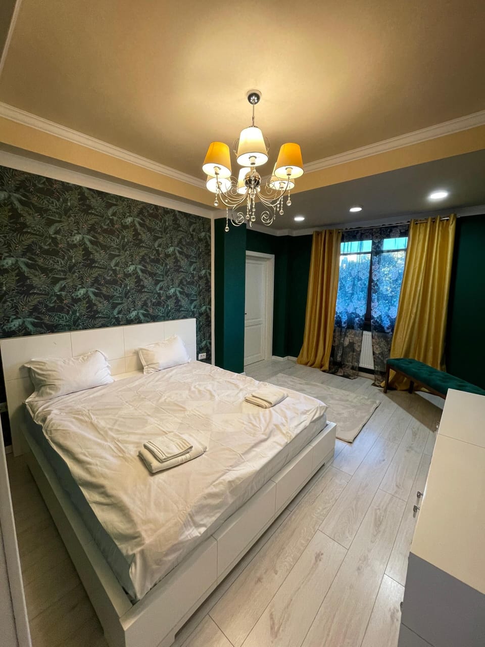 Deluxe Apartment | Soundproofing