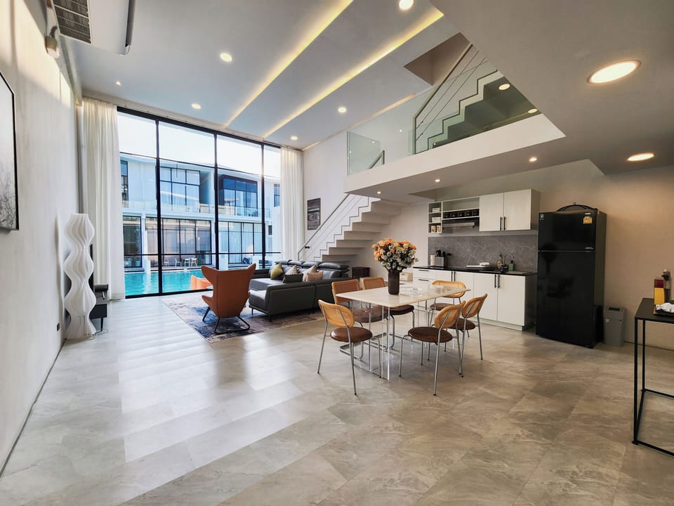 House, Balcony | Living area | Flat-screen TV