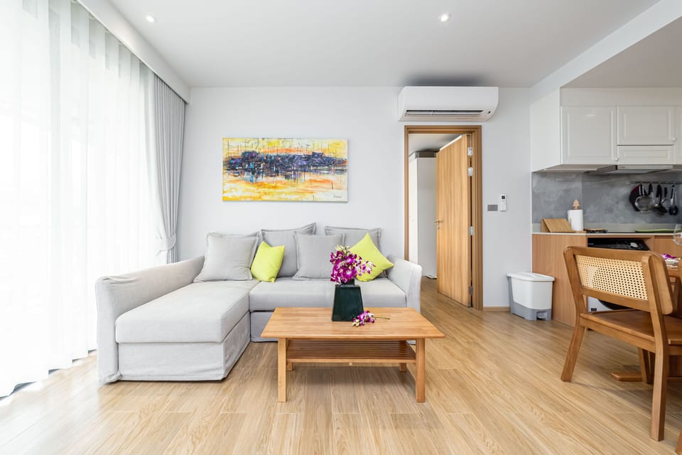 Apartment, 2 Bedrooms, Balcony | Living area