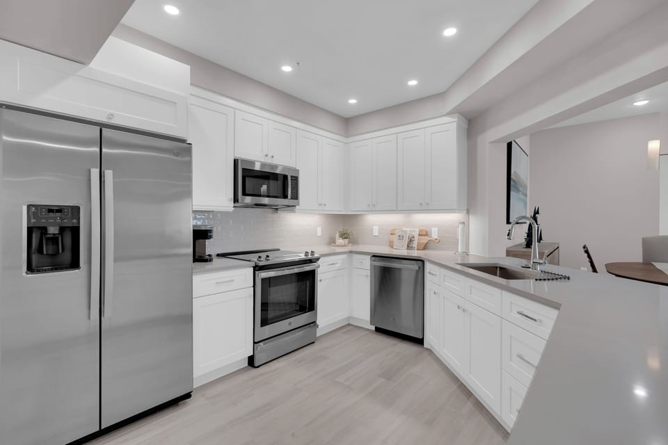Large spacious kitchen