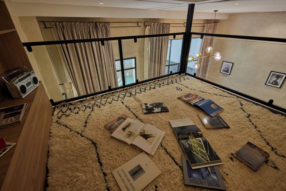 Luxury Suite | In-room safe, blackout drapes, free WiFi, bed sheets