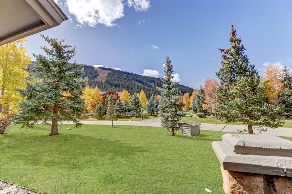 Townhome, 5 Bedrooms | Property grounds