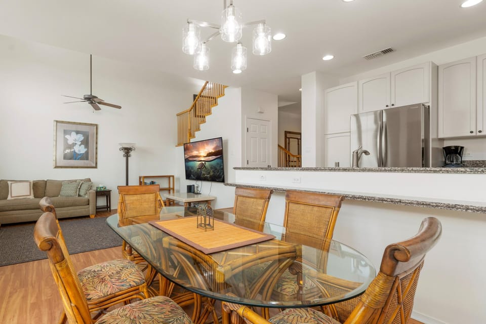 Condo, 2 Bedrooms | Interior