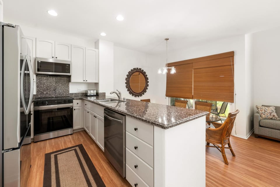 Condo, 2 Bedrooms | Private kitchen | Coffee/tea maker, fridge, oven, toaster