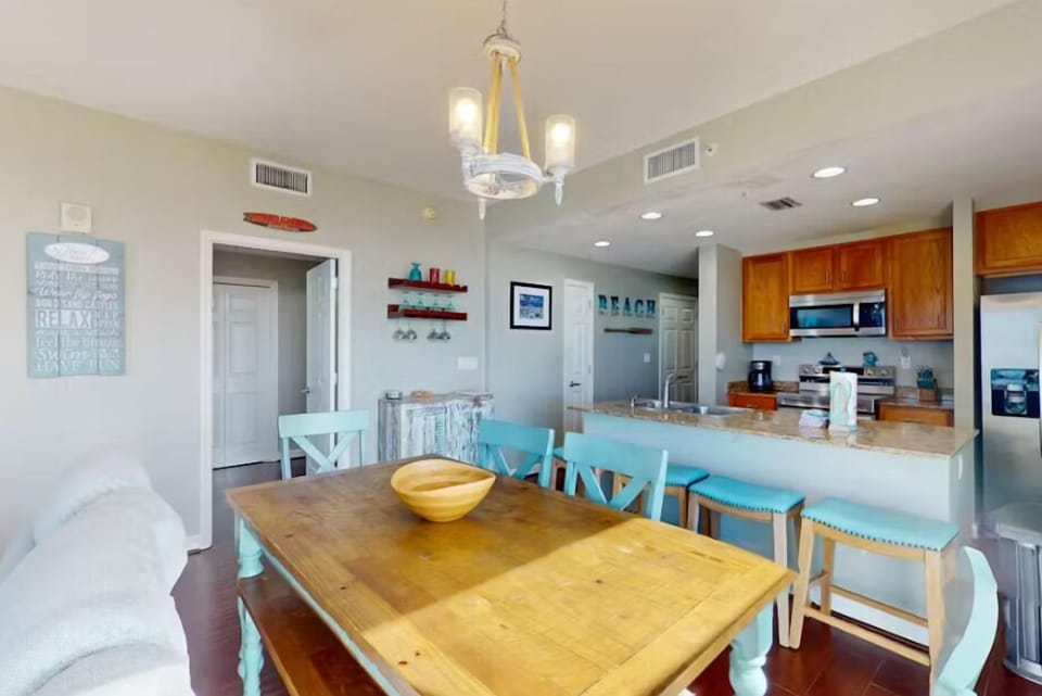 Condo, Multiple Beds (Sterling Reef 501) | Dining