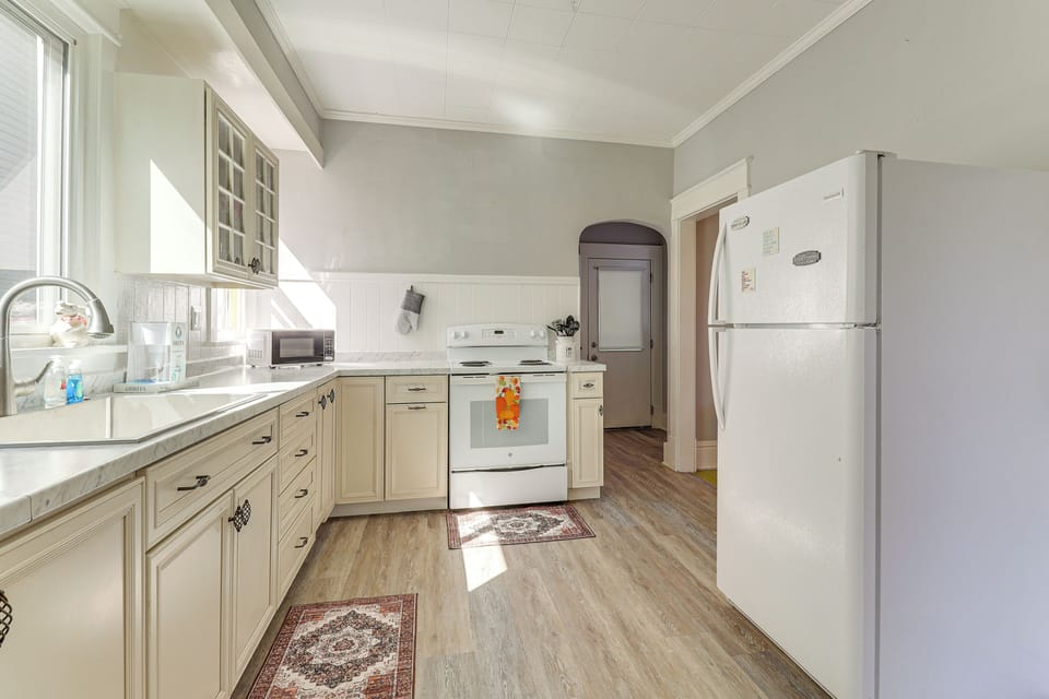 Kitchen | 1st Floor | Cooking Basics | Keurig Coffee Maker | Microwave | Toaster