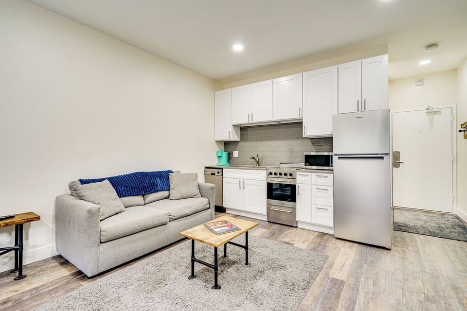 Apartment (0 Bedroom) | Interior