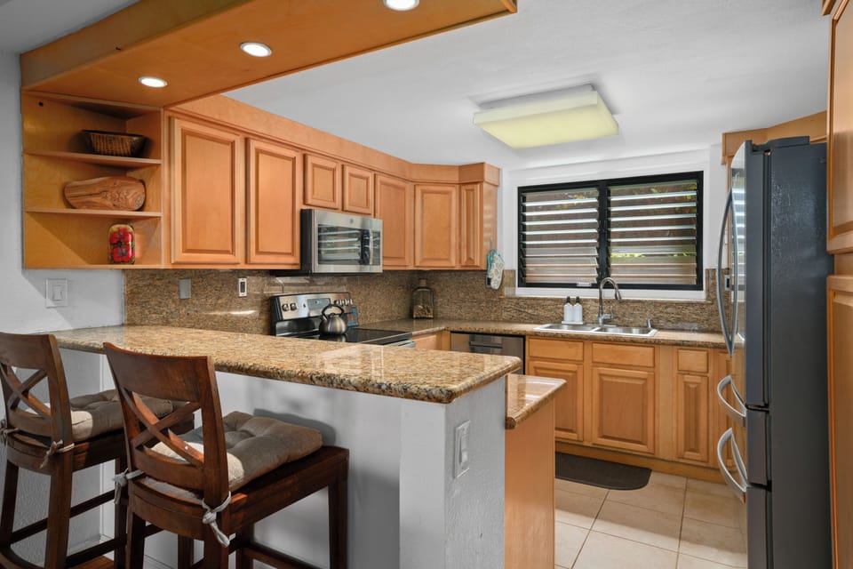 Full Kitchen