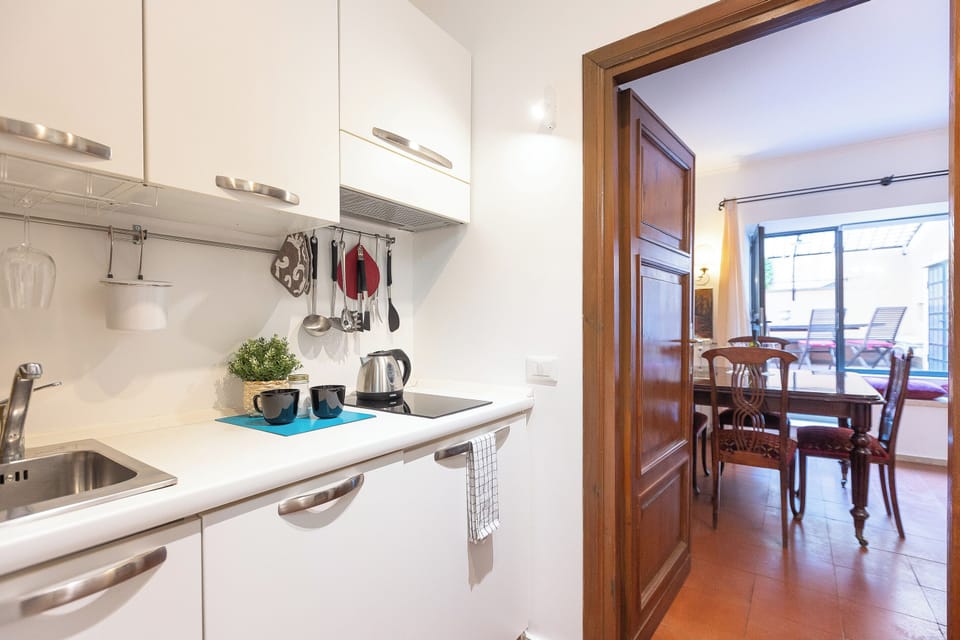Apartment | Private kitchen | Microwave, electric kettle