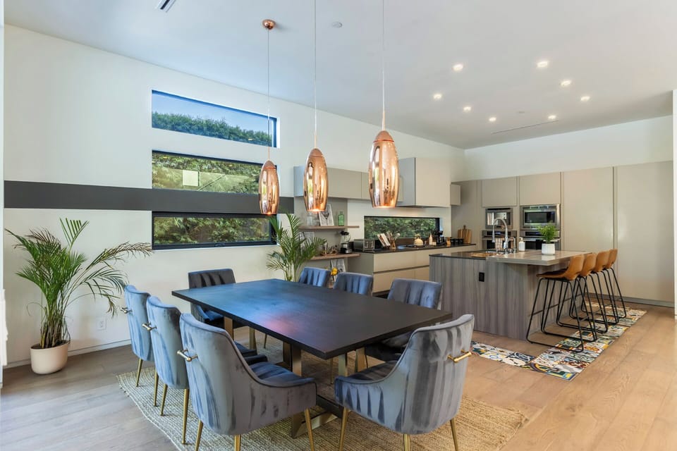 Luxury House, Garden View | Dining room