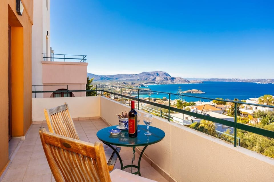 Balcony area with sea views