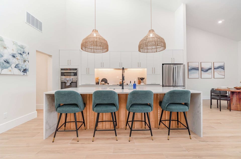 Kitchen Island seat 4