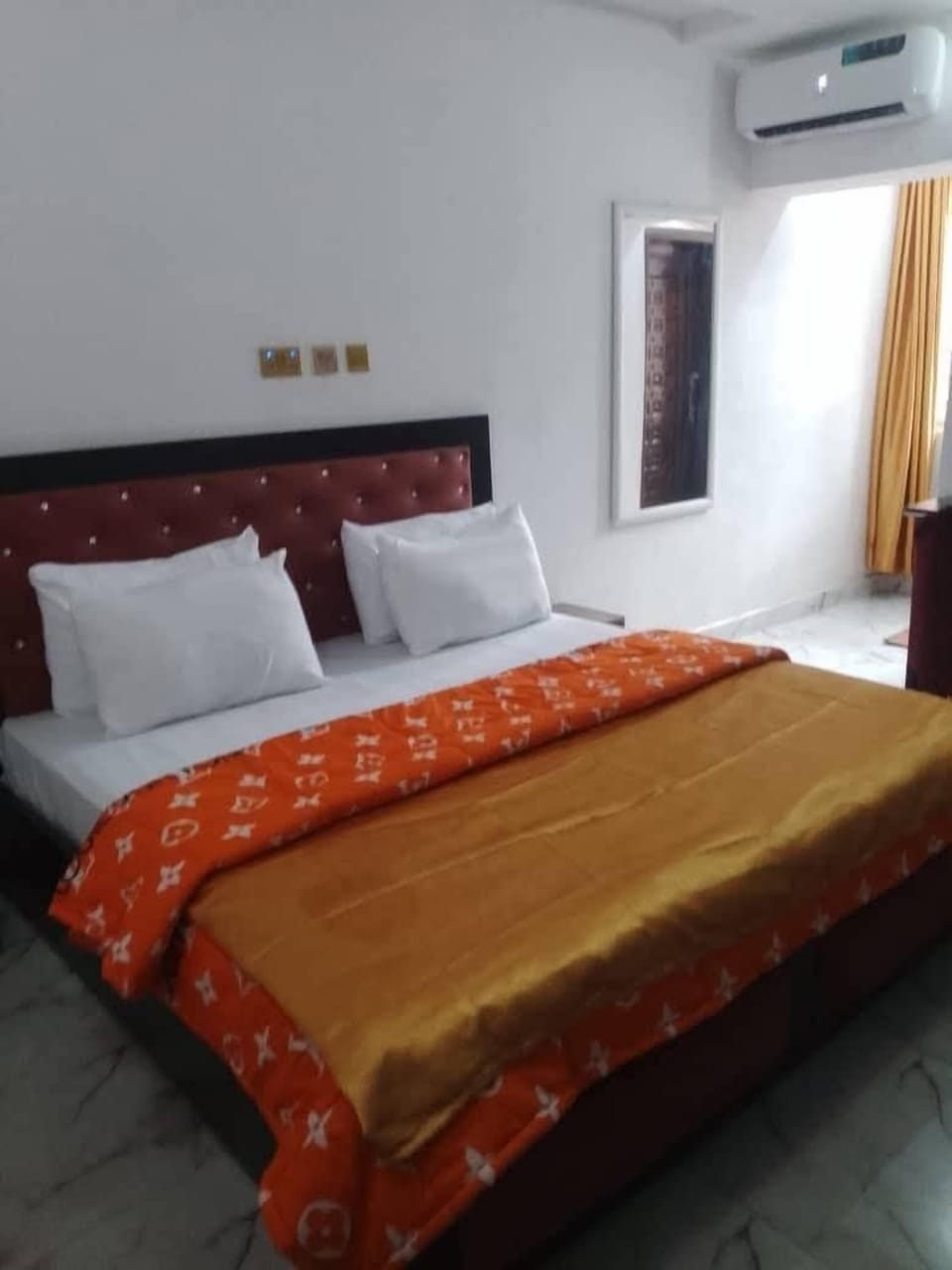 Executive Double Room | Free WiFi