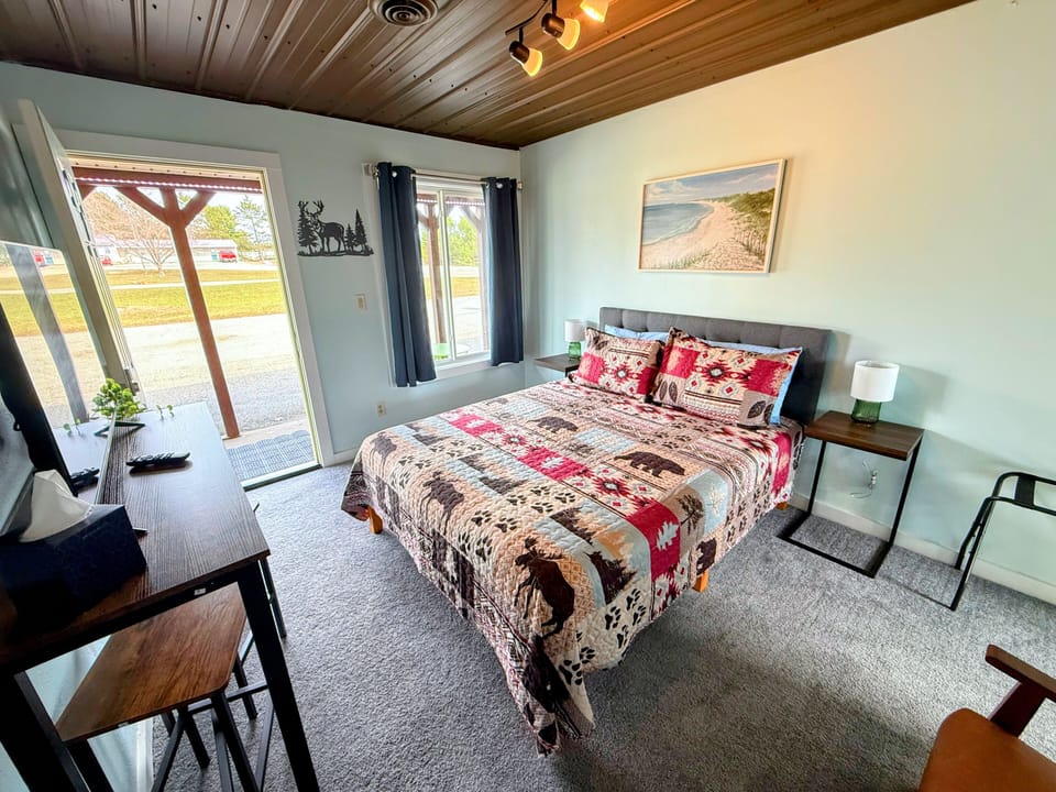 Classic Single Room | Memory foam beds, individually decorated, free WiFi, bed sheets