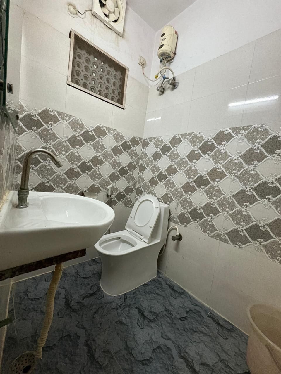 Deluxe Double Room | Bathroom