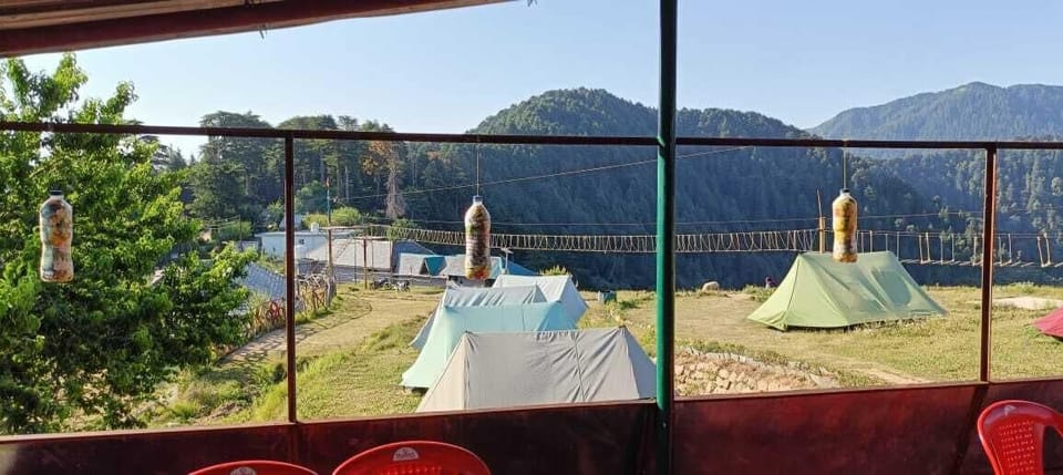 Tent | Rollaway beds, free WiFi, bed sheets