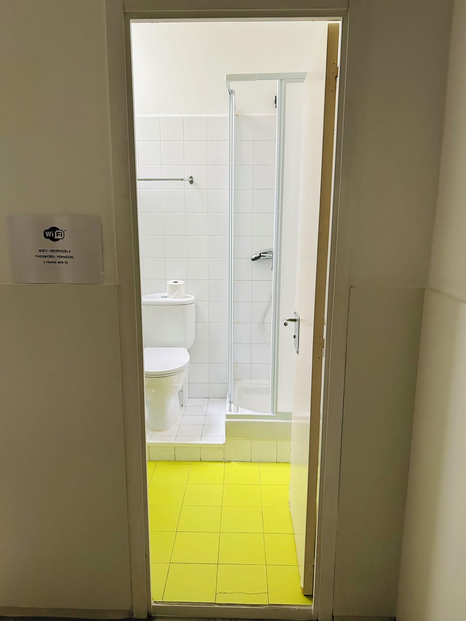 Superior Twin Room | Free WiFi
