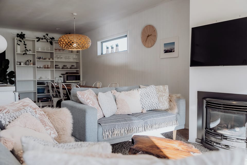 A warm, open space to share with family or friends