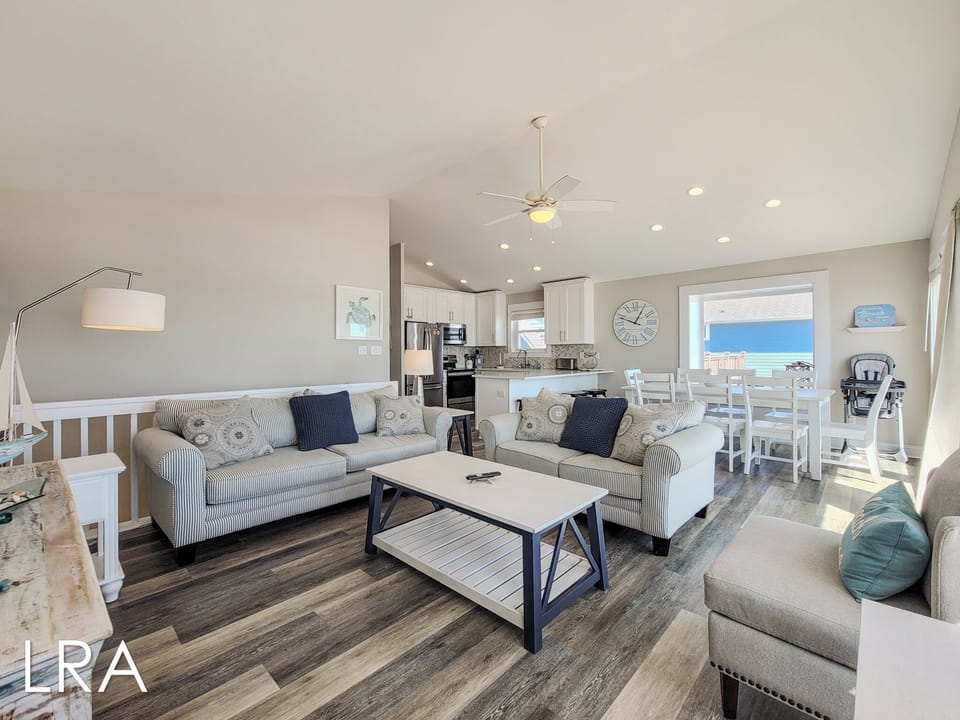 Living Room-06