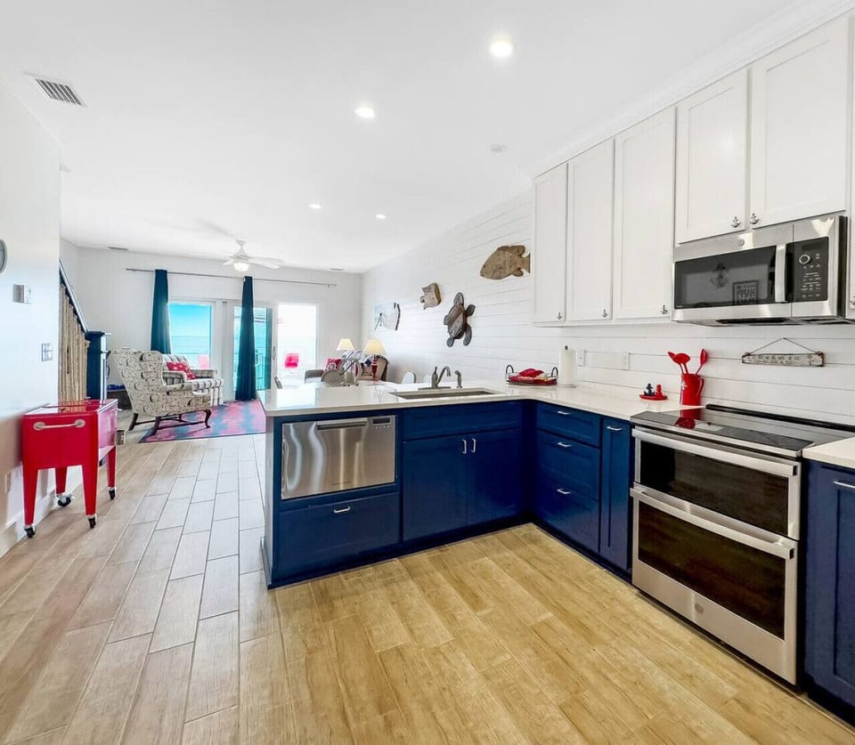 Kitchen with everything you need
