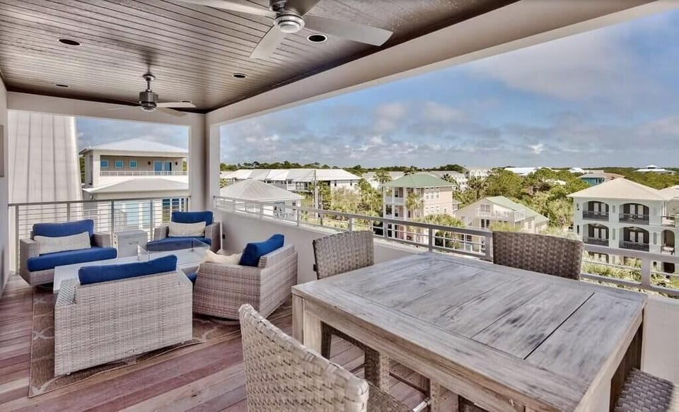 House, Multiple Beds (Caspian Escape) | Outdoor dining